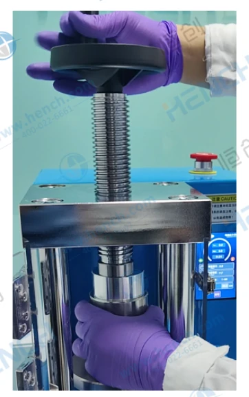 laboratory tablet press die