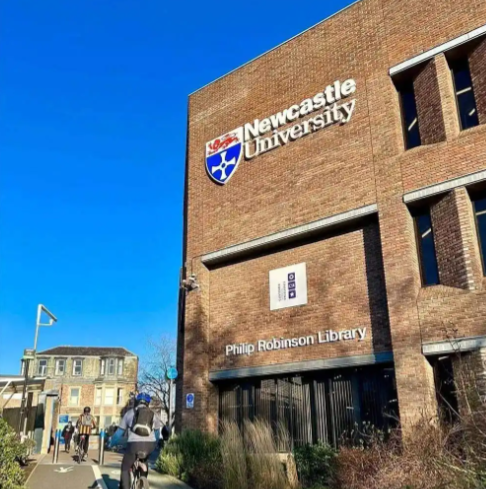 Automatic Heated Hydraulic Press Empowering University Research and Teaching